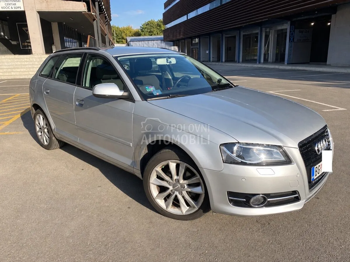 Audi A3 2011 photo 3