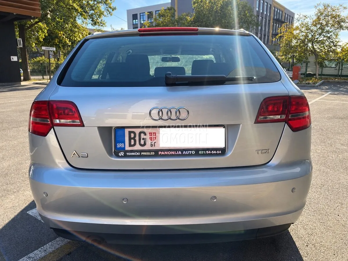 Audi A3 2011 photo 5