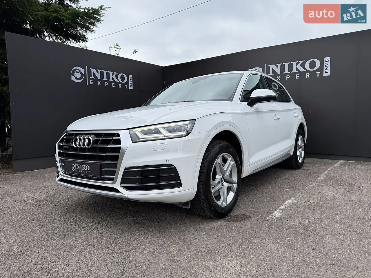 Audi Q5 2018 photo 2