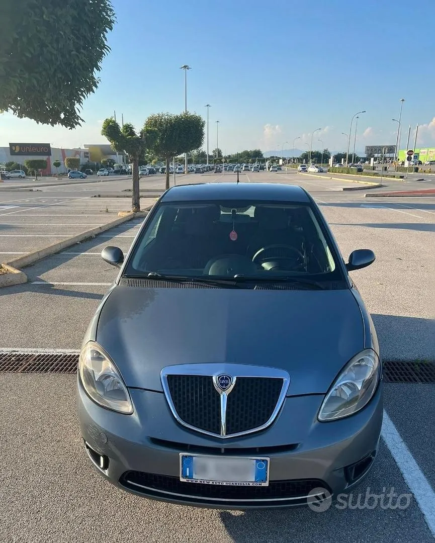 Lancia Ypsilon 2007 photo 2