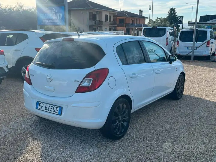 Opel Corsa 2010 photo 5