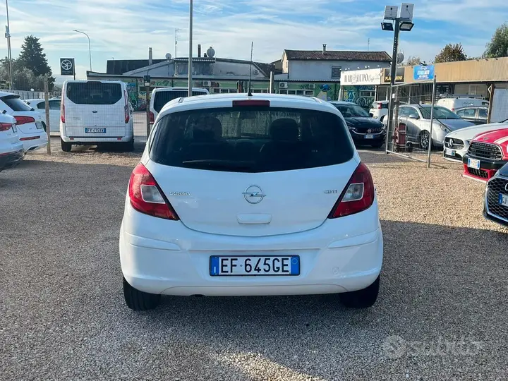 Opel Corsa 2010 photo 4