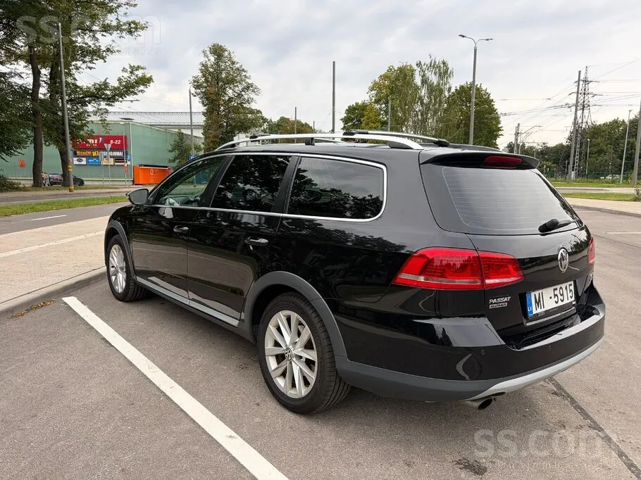 Volkswagen Passat Alltrack 2012 photo 4
