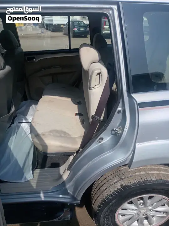Mitsubishi Pajero 2014 photo 2
