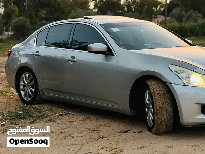 Infiniti G37 2009 photo 3