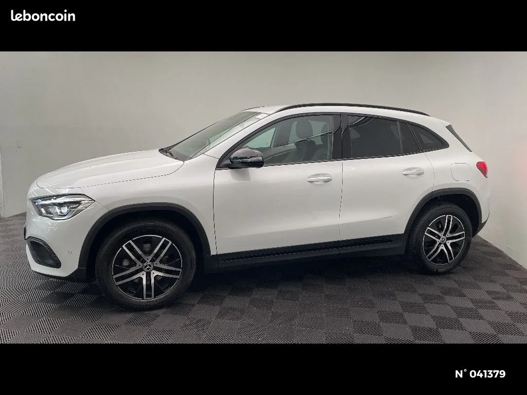 Mercedes-Benz Gla 200 2022 photo 2