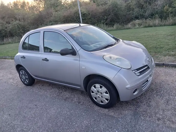 Nissan Micra 2005 photo 3