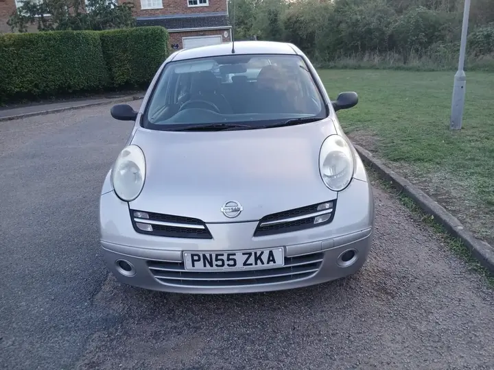 Nissan Micra 2005 photo 4