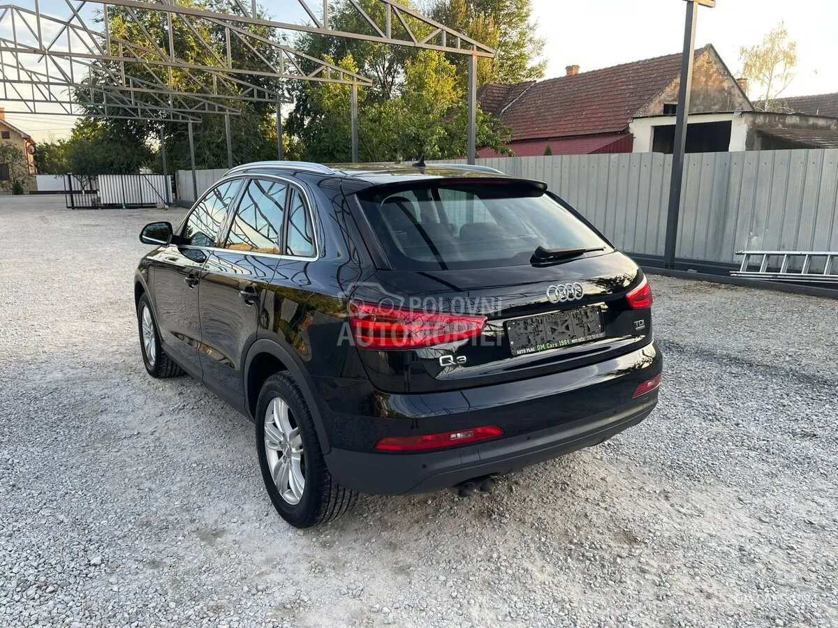Audi Q3 2015 photo 4