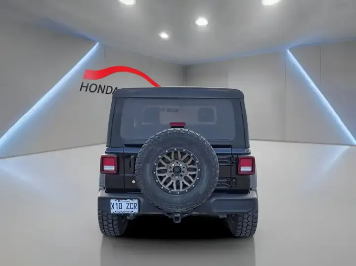 Jeep Wrangler 2022 photo 5