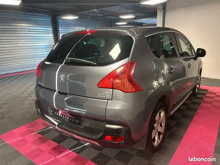 Peugeot 3008 2011 photo 4