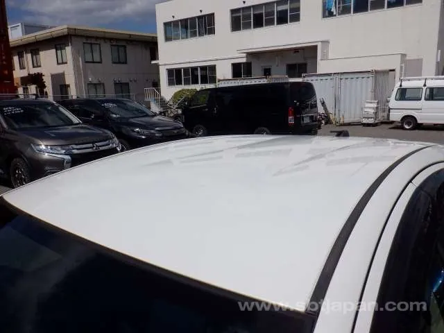 Toyota Aqua S 2013 photo 5