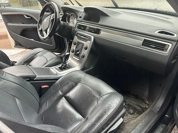 Volvo V70 2014 photo 4