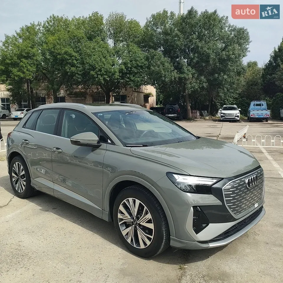 Audi Q4 E-Tron 2024 photo 4