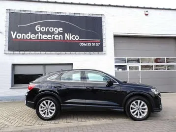 Audi Q3 2022 photo 3