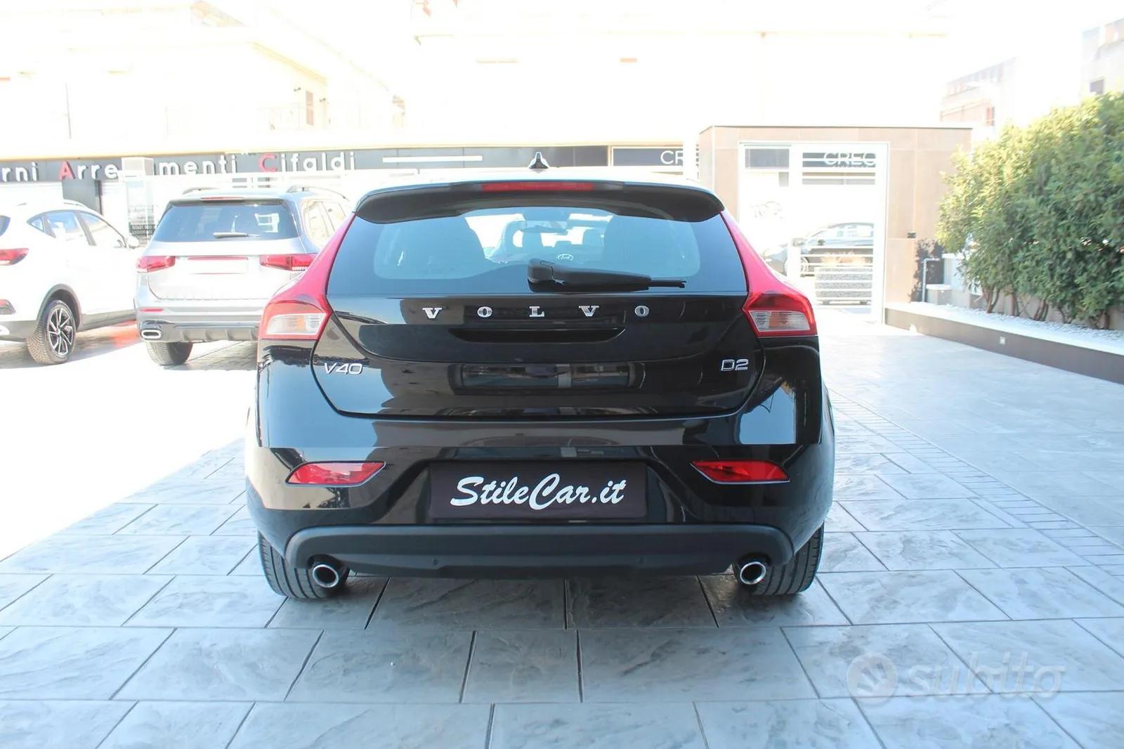 Volvo V40