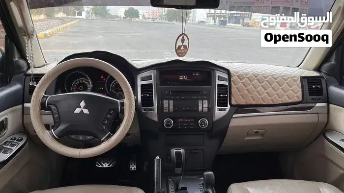 Mitsubishi Pajero 2015 photo 4
