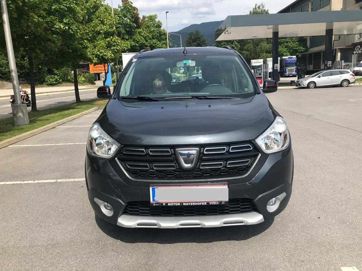 Dacia Lodgy 2019 photo 2