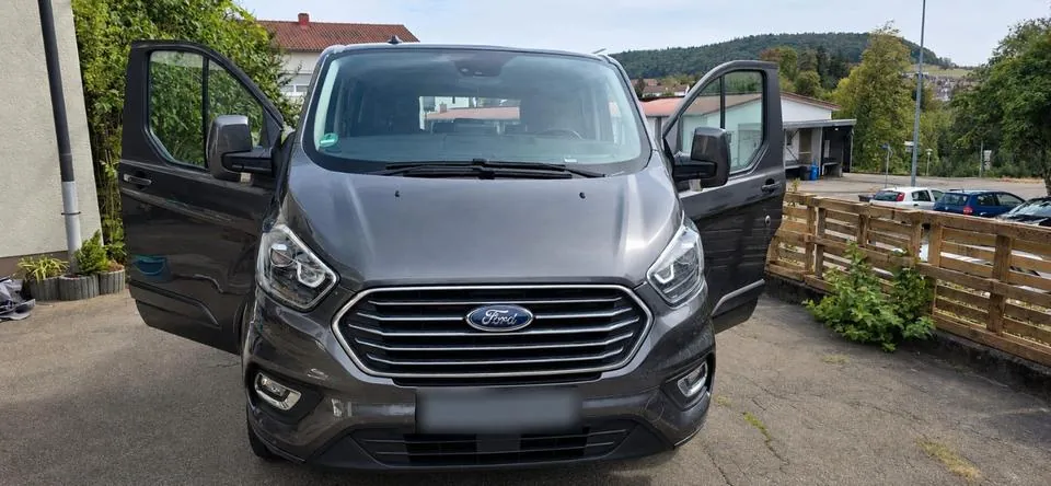 Ford Tourneo Custom