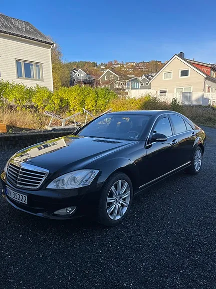 Mercedes-Benz S320 2008 photo 2