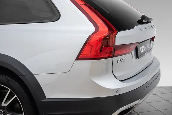 Volvo V90 Cross Country 2020 photo 4