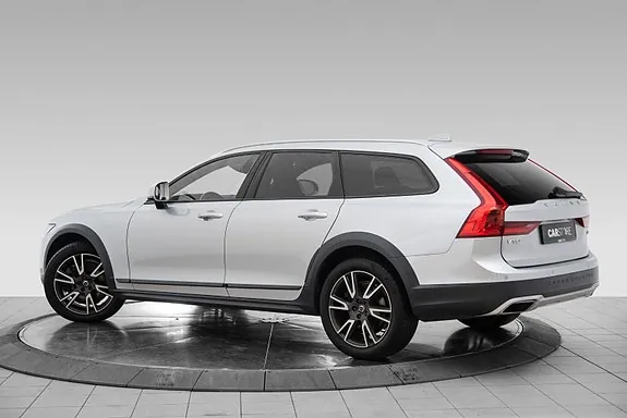 Volvo V90 Cross Country 2020 photo 3