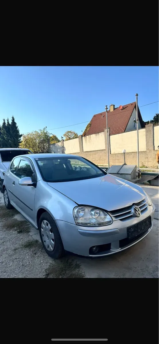 Volkswagen Golf 2007 photo 2