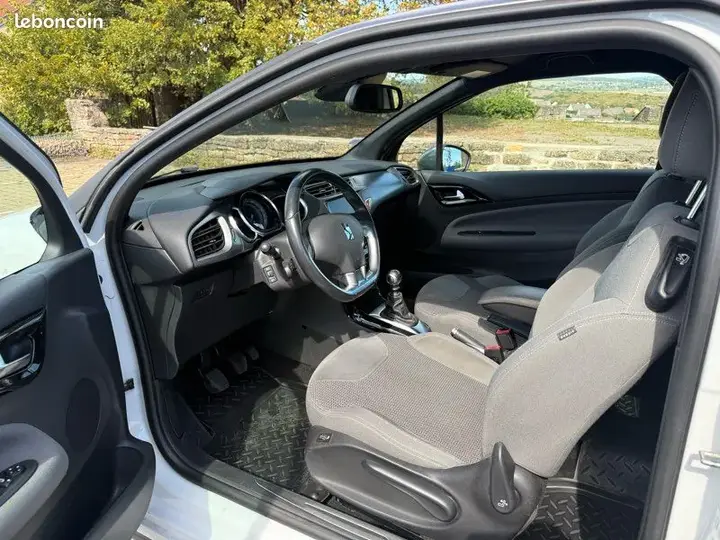 Citroen Ds3 2015 photo 3