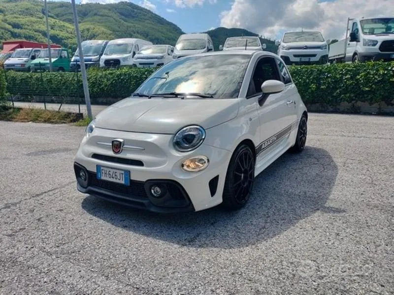 Abarth 595 2017 photo 3