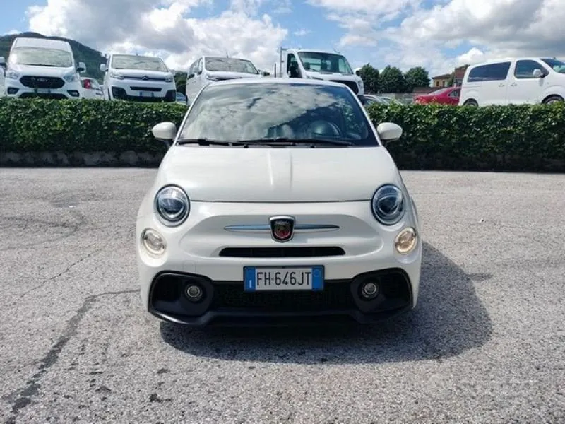 Abarth 595 2017 photo 2