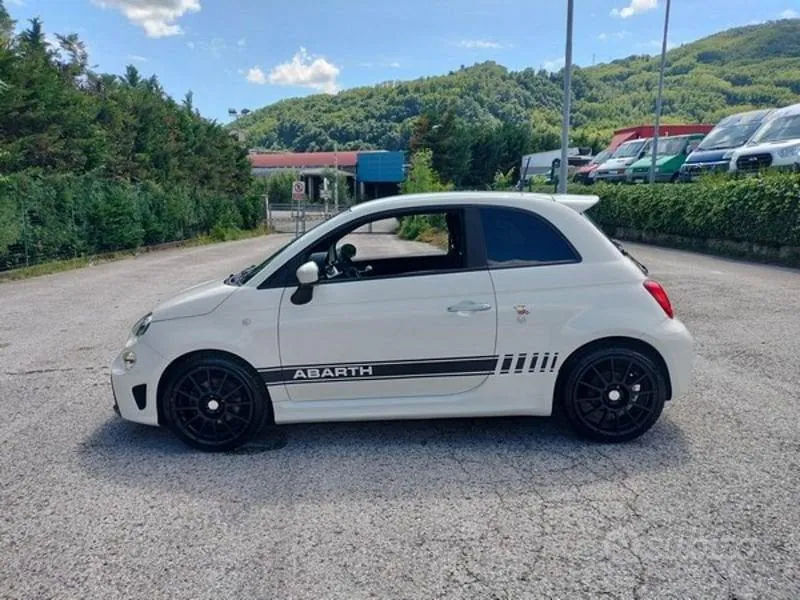 Abarth 595 2017 photo 5