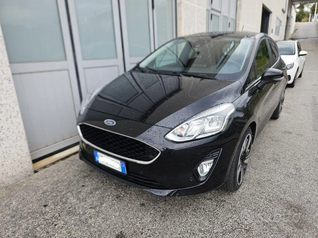 Ford Fiesta 2021 photo 2