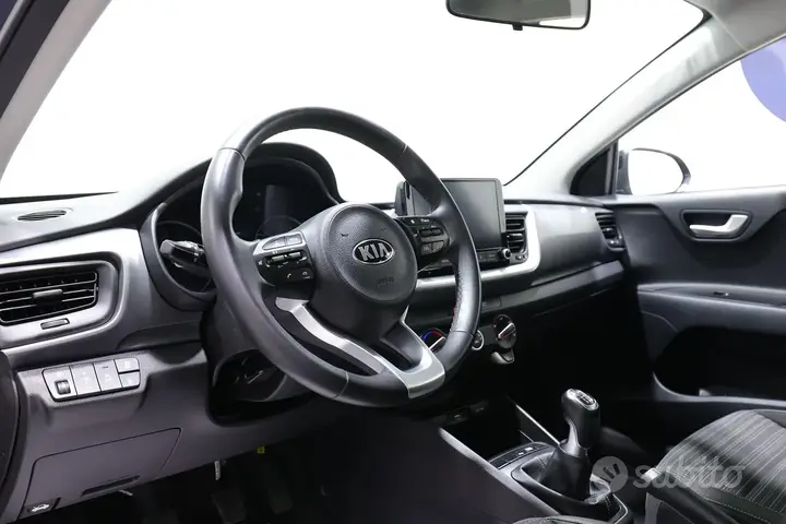 Kia Stonic 2021 photo 5