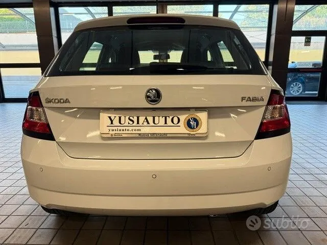 Skoda Fabia 2017 photo 5