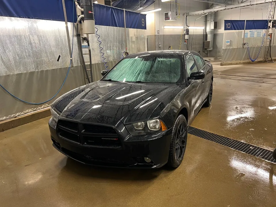 Dodge Charger 2014 photo 2