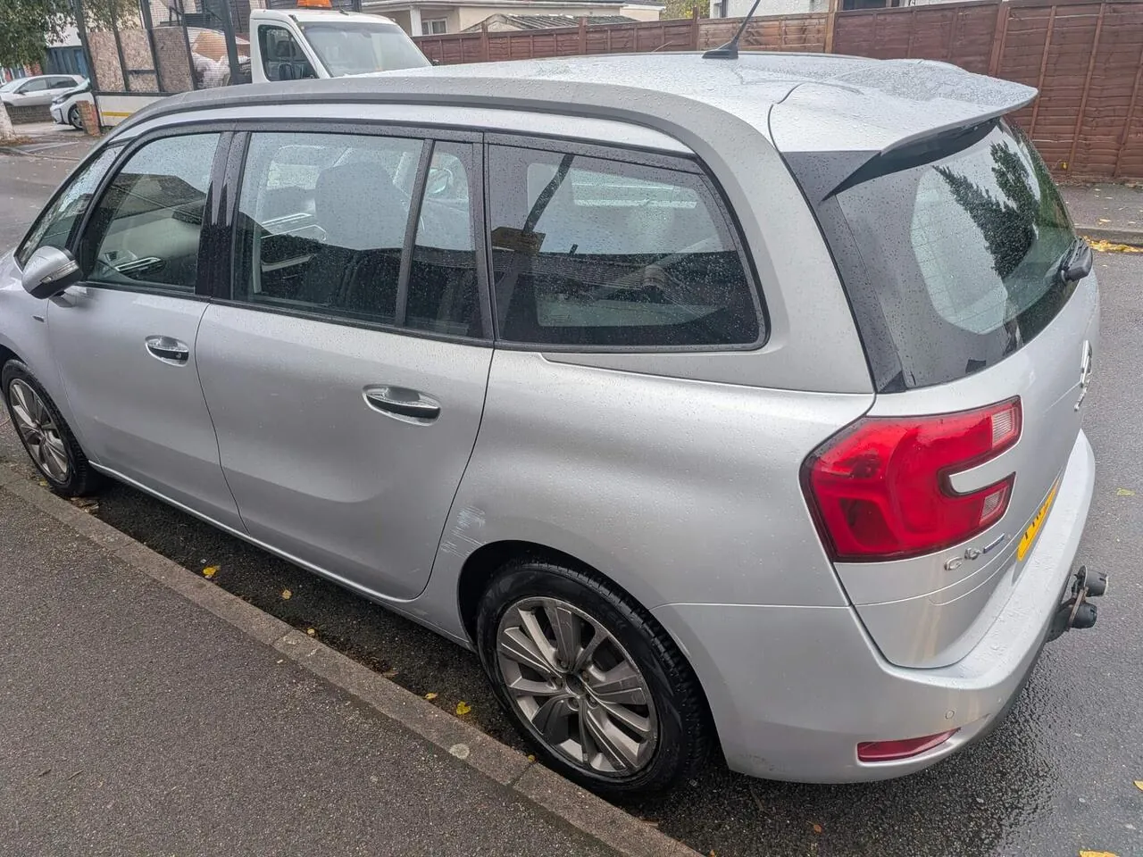 Citroen Grand C4 Picasso 2014 photo 2