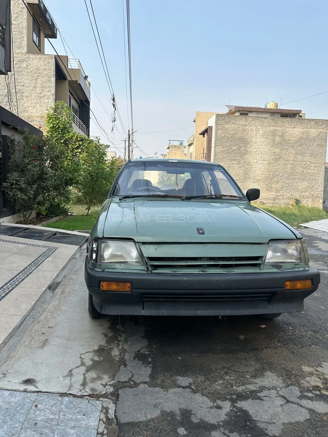 Suzuki Khyber