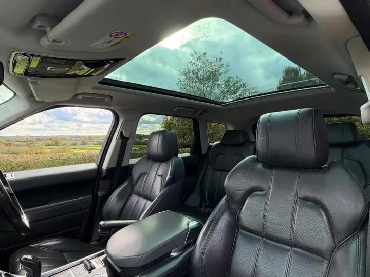 Land Rover Range Rover Sport 2015 photo 2
