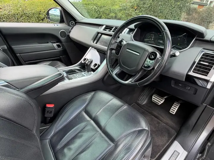 Land Rover Range Rover Sport 2015 photo 4