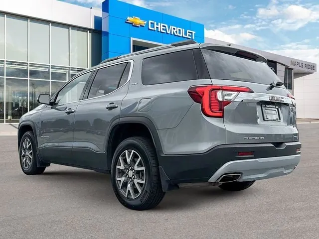 GMC Acadia 2023 photo 3