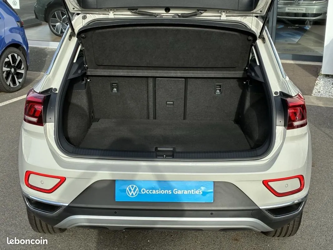 Volkswagen T-Roc 2023 photo 4