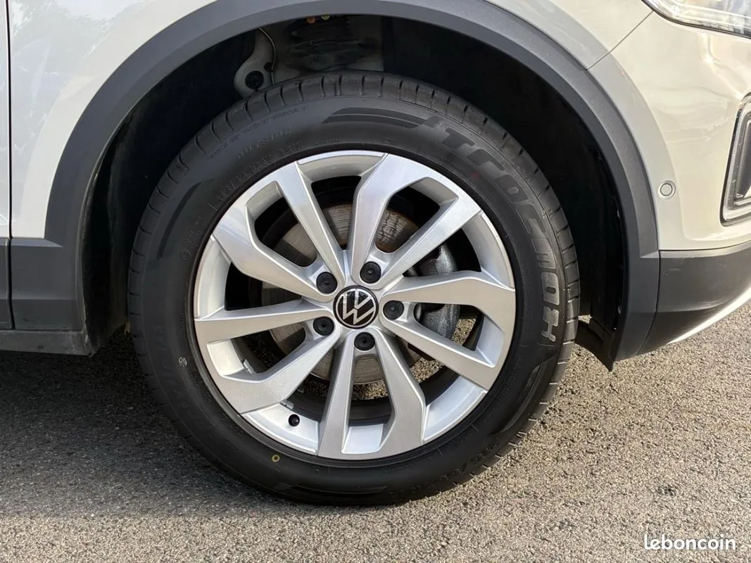 Volkswagen T-Roc 2023 photo 5