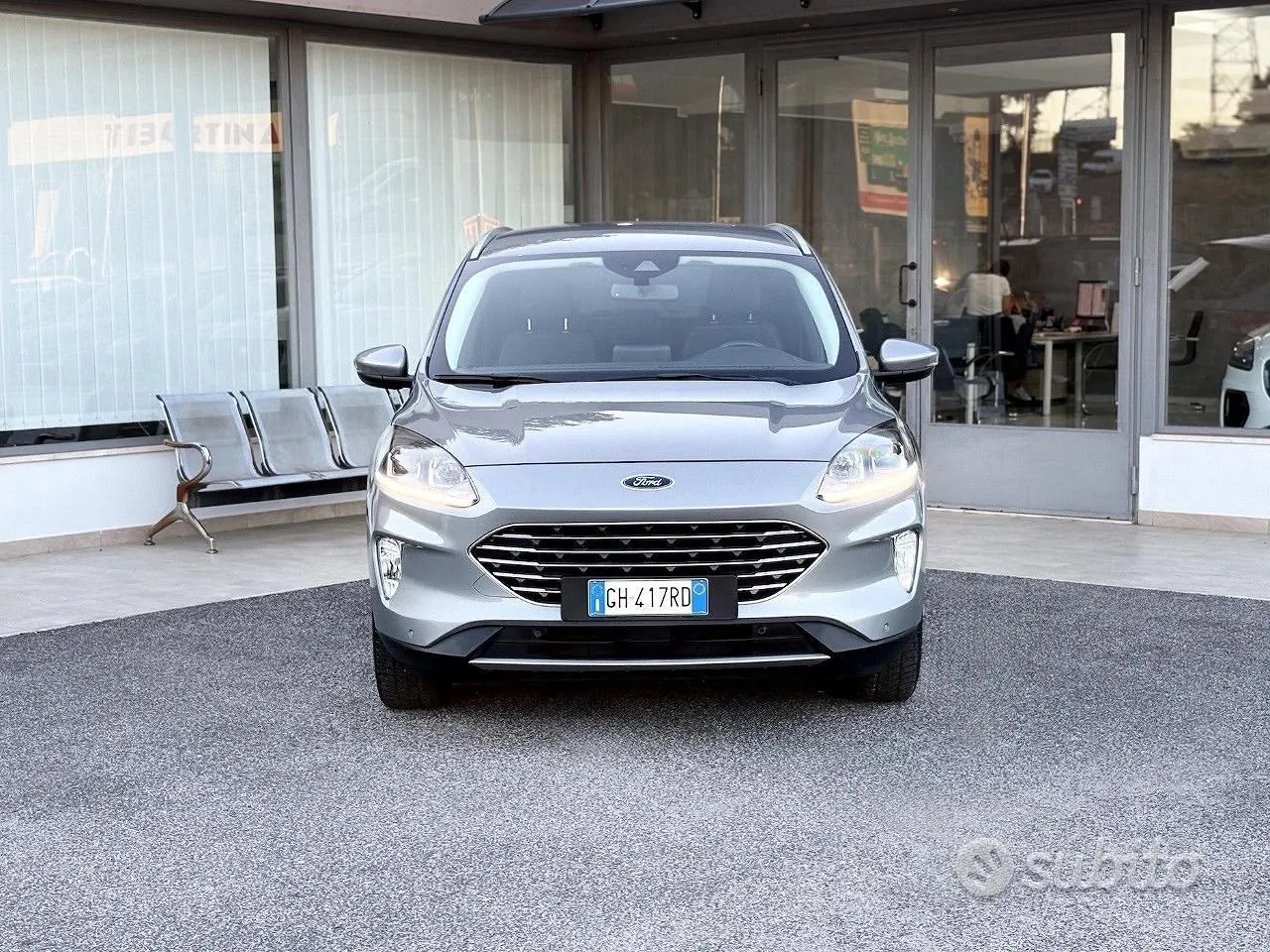 Ford Kuga 2022 photo 2