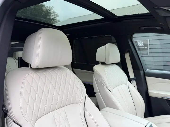 BMW X5 2018 photo 2