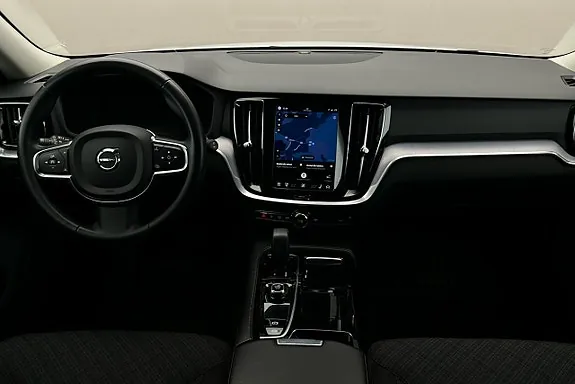Volvo V60 2023 photo 3