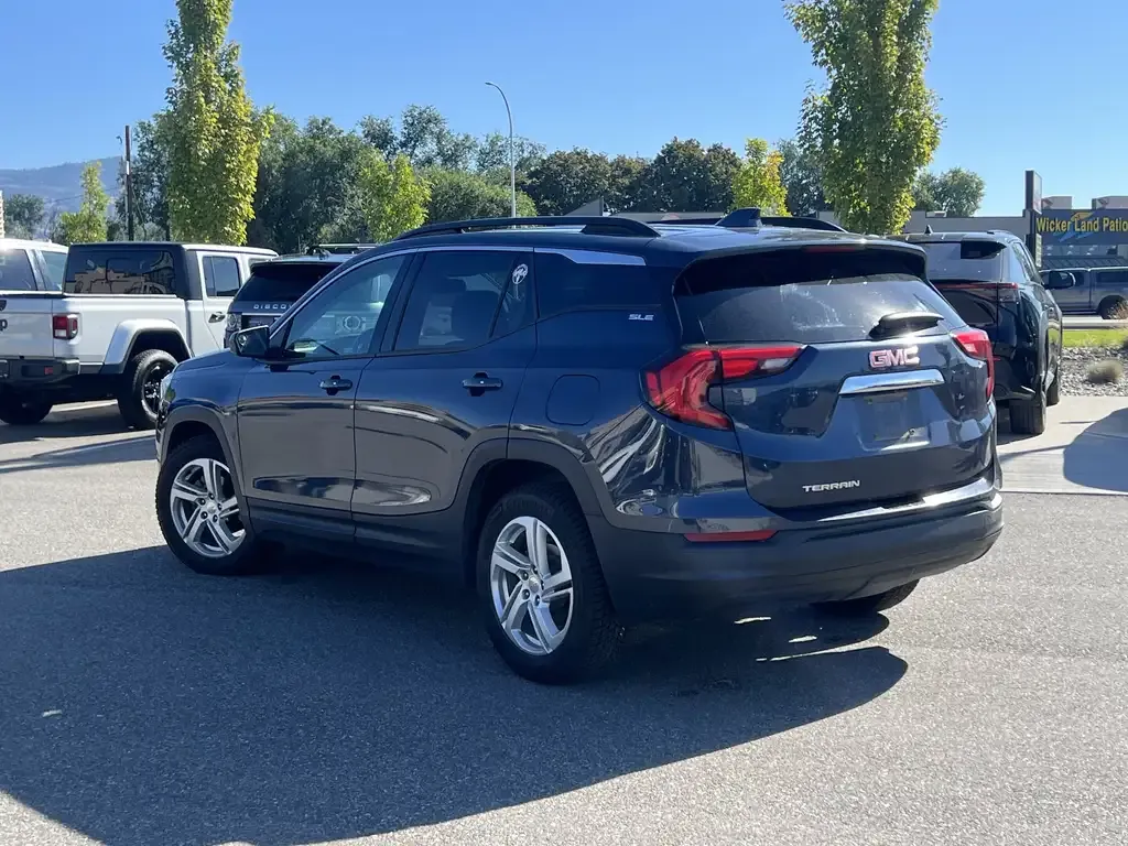 GMC Terrain 2018 photo 3