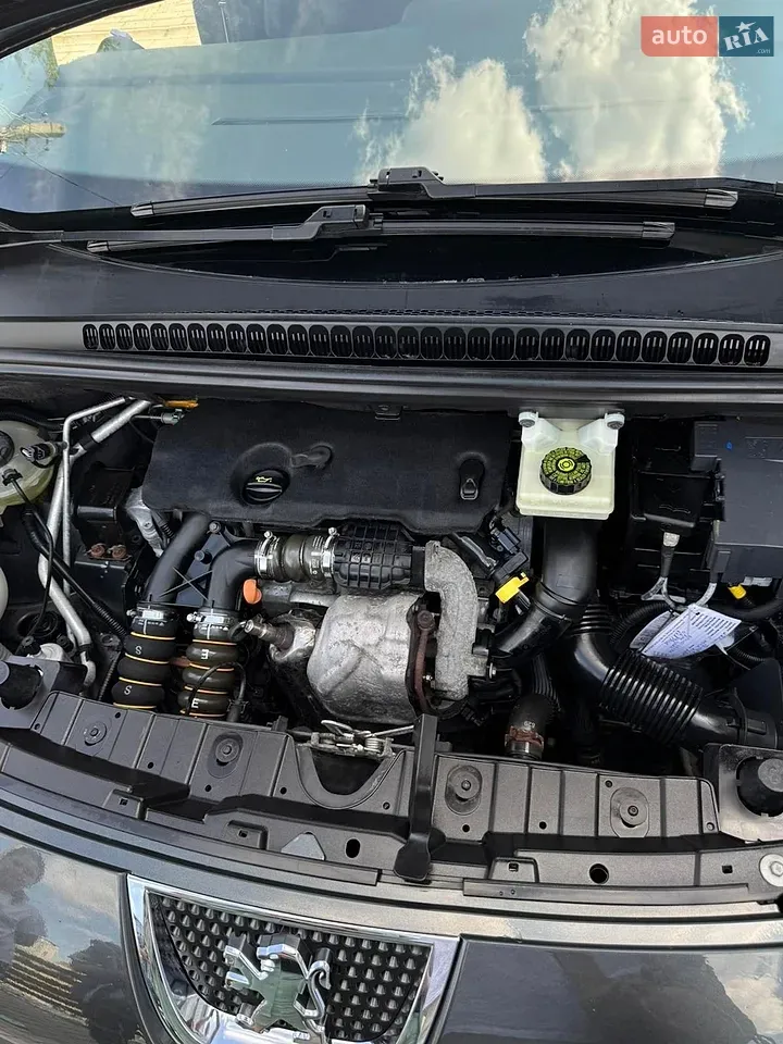 Peugeot 3008 2012 photo 4
