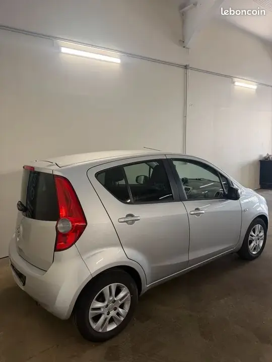 Opel Agila 2012 photo 2