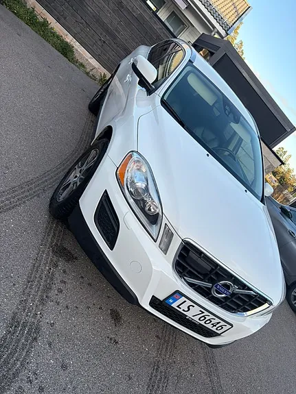 Volvo Xc60 2012 photo 2