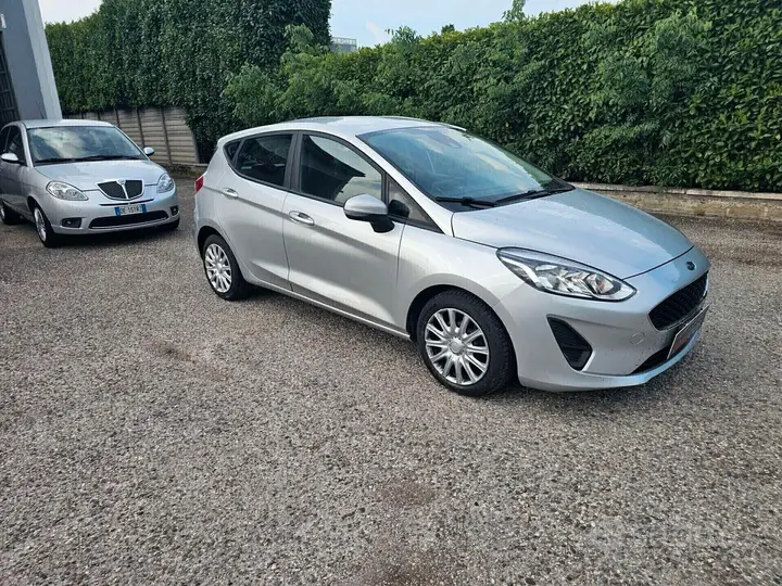 Ford Fiesta 2019 photo 3